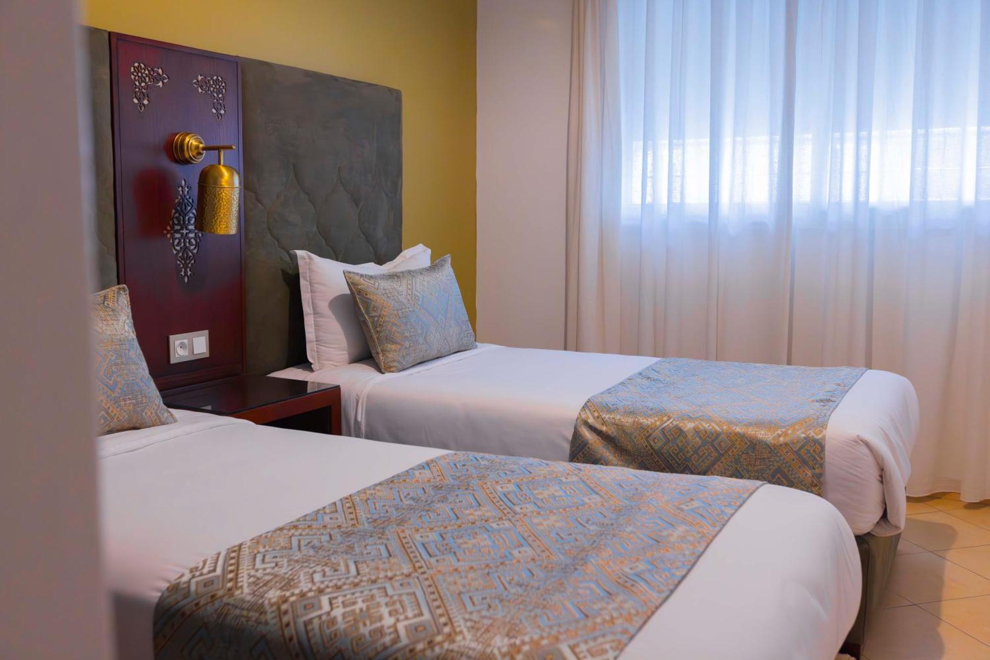 Residence Hoteliere & Resort - Moroccan Floors Танжер Экстерьер фото